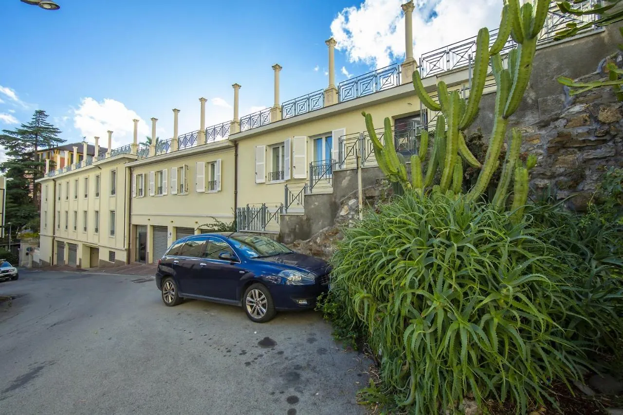 Apartment Villa Savoia Vivaldi 0-21 Sanremo Italy