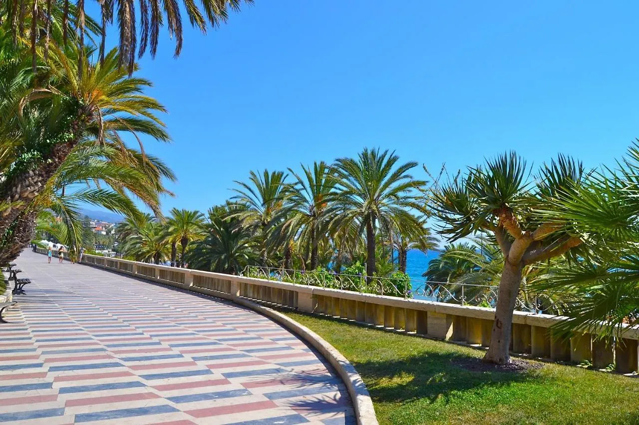 Apartment Villa Savoia Vivaldi 0-21 Sanremo